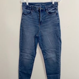 AmericanEagle High-Rise Curvy Jeggings Size 8